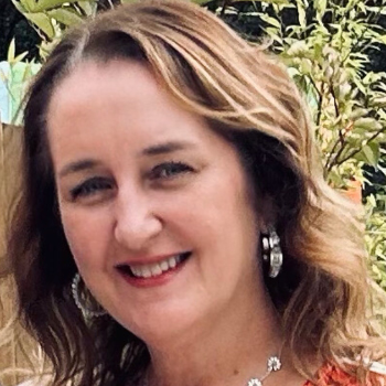 a head shot of Jo Willis