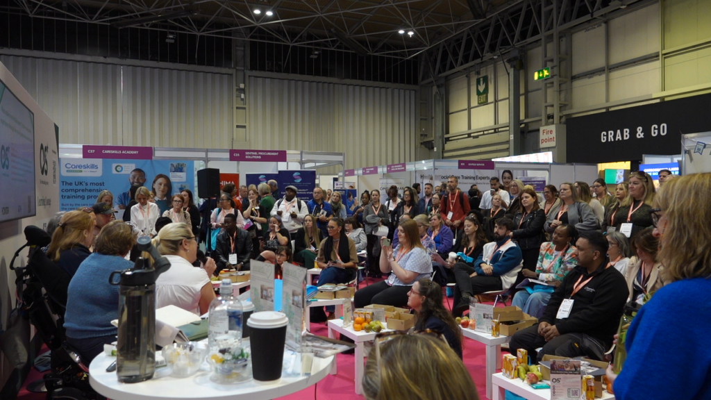 A picture of a packed OS Learning Lounge